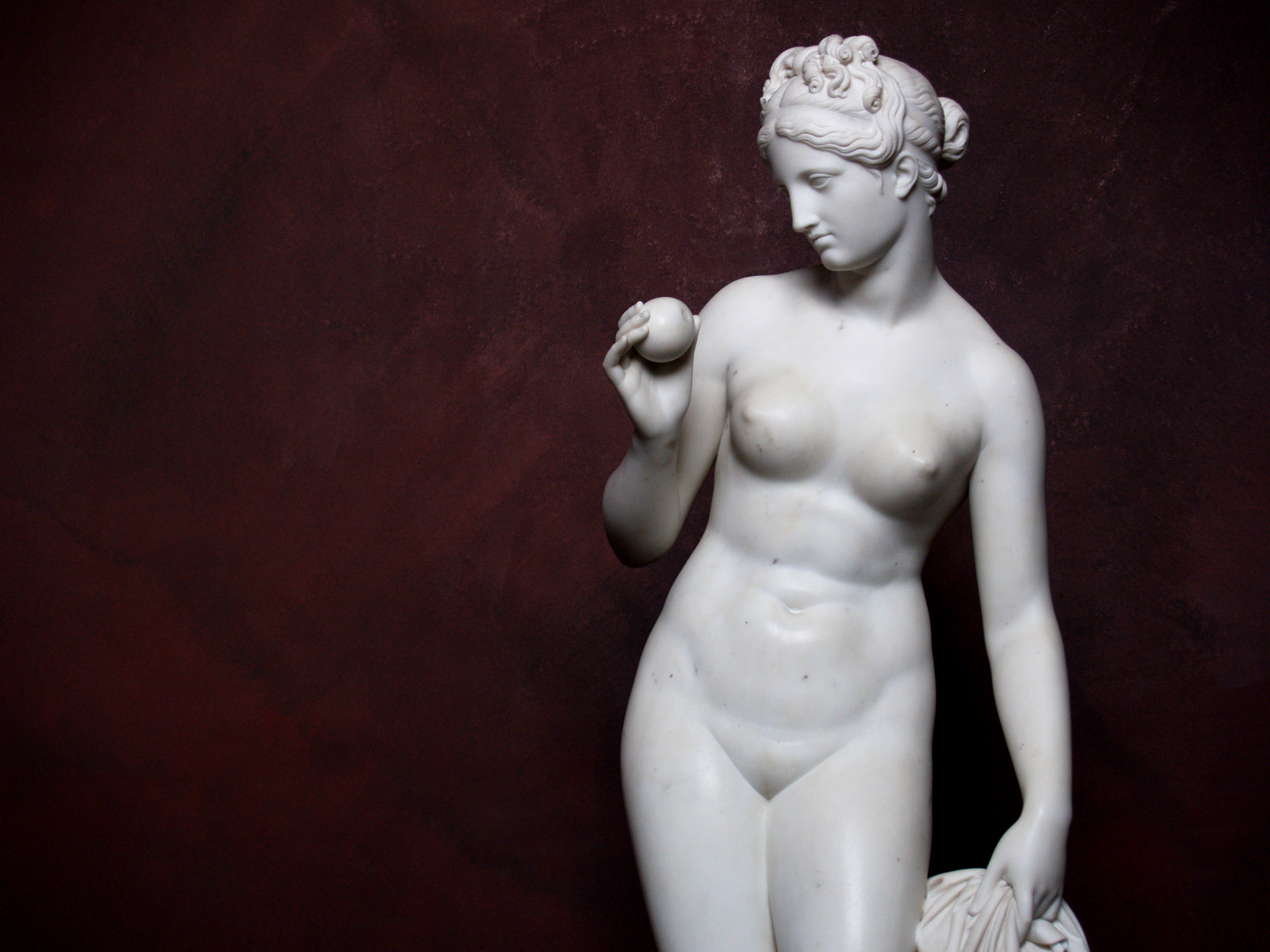 Venus with the Apple
